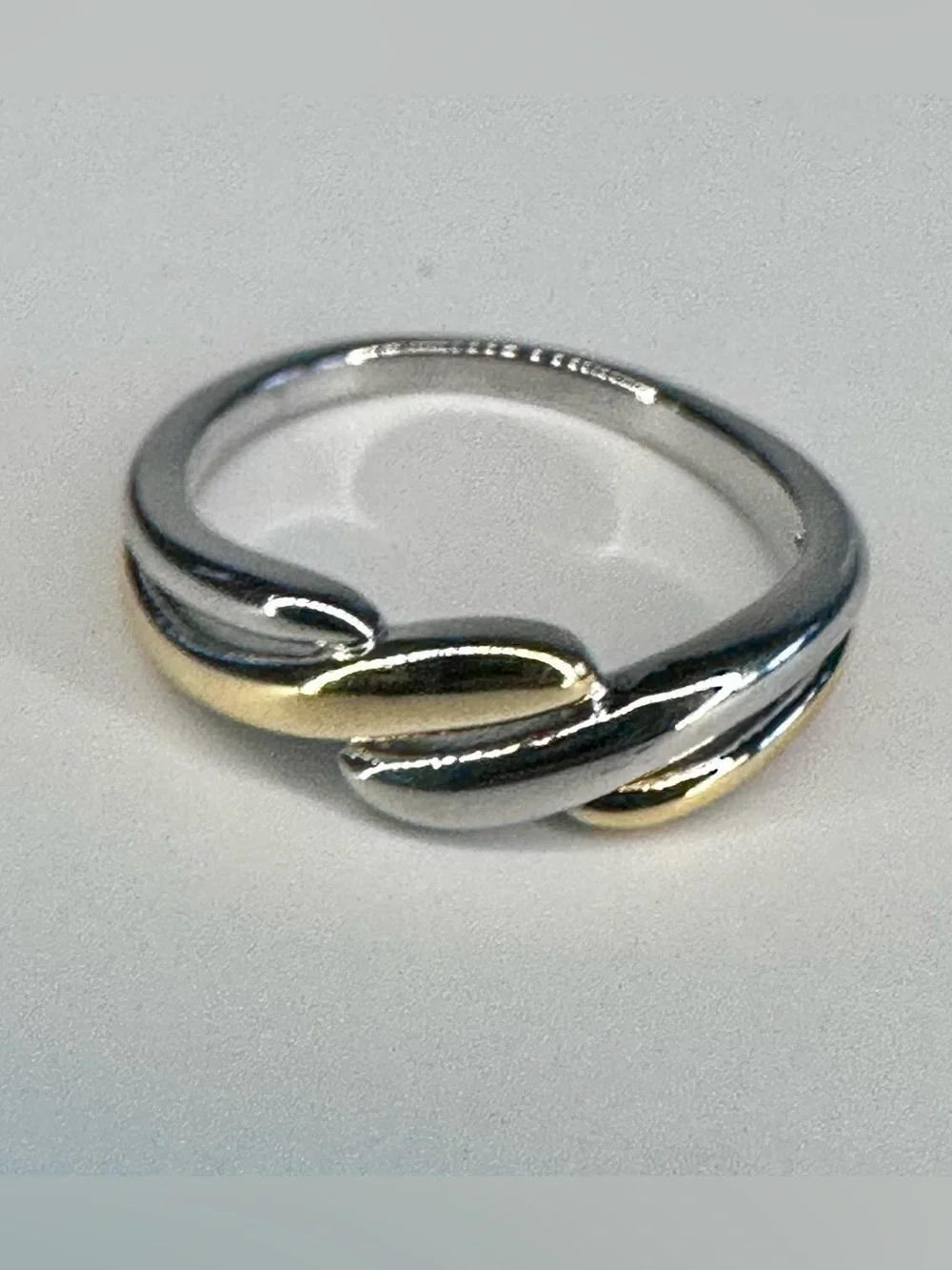 Silver Gold Tone Crossover Wrap Ring Adjustable Size 8 Modern Minimalist Fashion